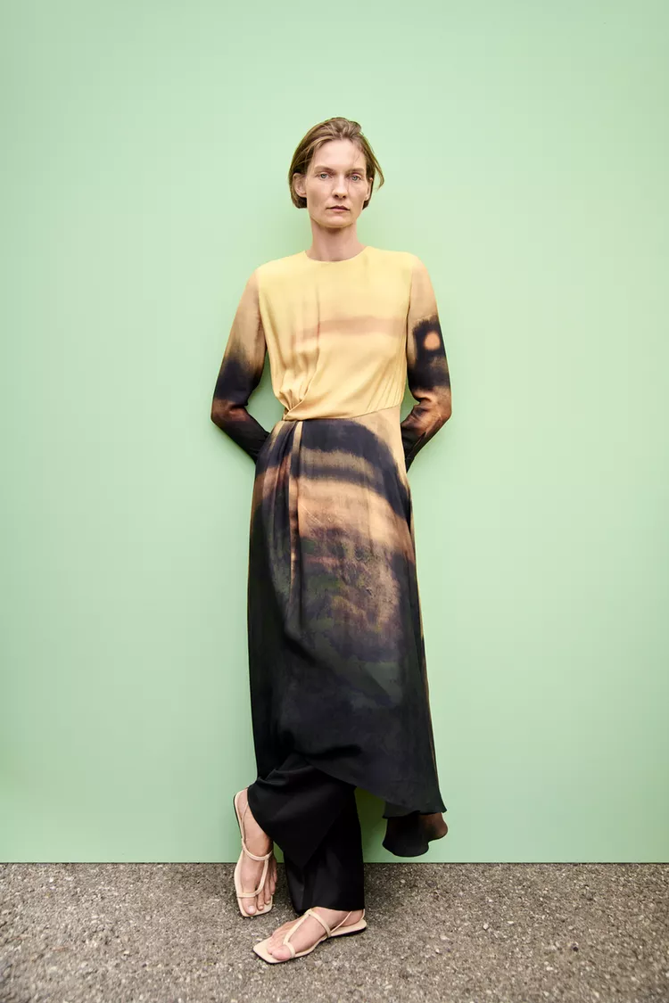 VESTIDO MIDI ESTAMPADO ZW COLLECTION